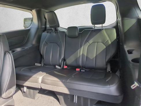 New 2026 Chrysler Voyager LX image 14