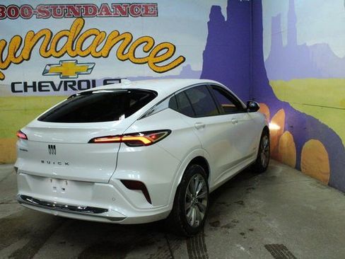 Used 2025 Buick Envista Avenir FWD image 5