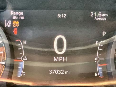 Used 2023 Jeep Compass Latitude image 4