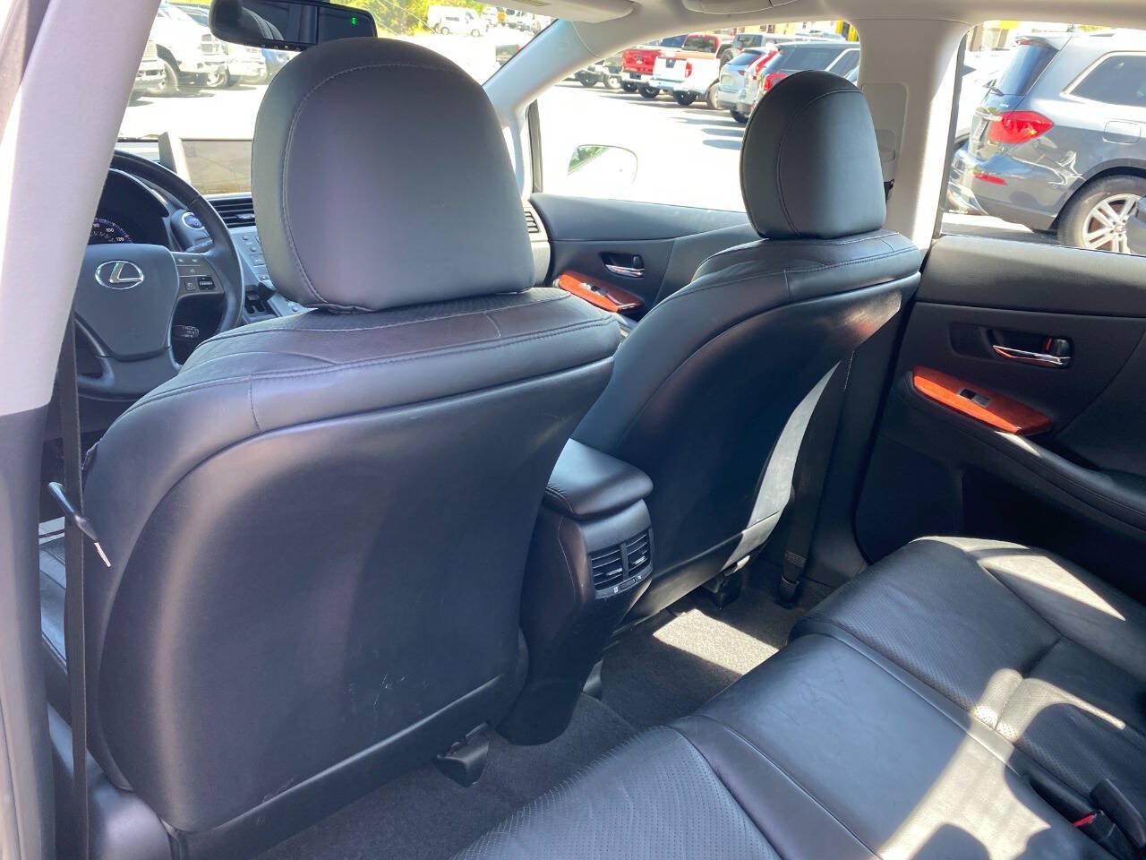 Used 2010 Lexus HS 250h Premium w/ Preferred Accessory Package FWD image 23