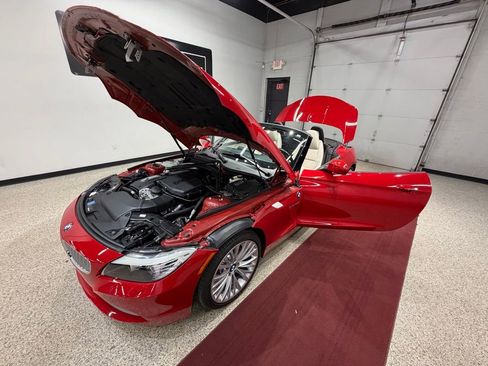 Used 2010 BMW Z4 sDrive35i image 59