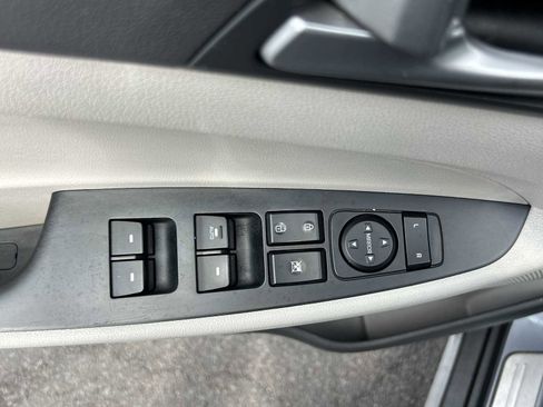 Used 2017 Hyundai Tucson Sport FWD image 15