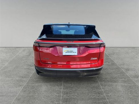 Used 2025 Jeep Wagoneer S Limited image 4