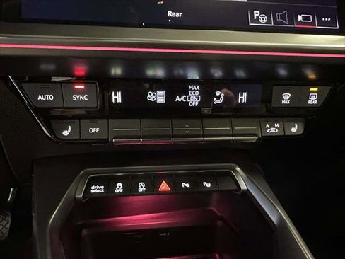 Used 2024 Audi A3 2.0T Premium Plus w/ Premium Plus Package image 28