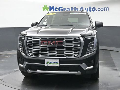 Used 2025 GMC Yukon XL Denali image 5