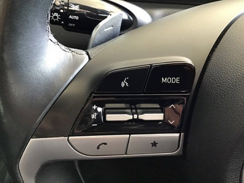 Used 2022 Hyundai Tucson Limited image 23