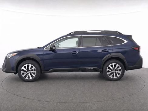 Used 2023 Subaru Outback Premium w/ Tech Package 1 AWD/4WD image 6