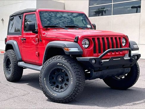 Used 2022 Jeep Wrangler Sport AWD/4WD image 2