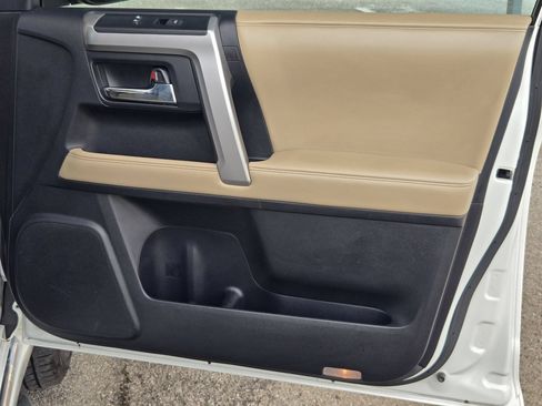 Used 2014 Toyota 4Runner Limited RWD image 28