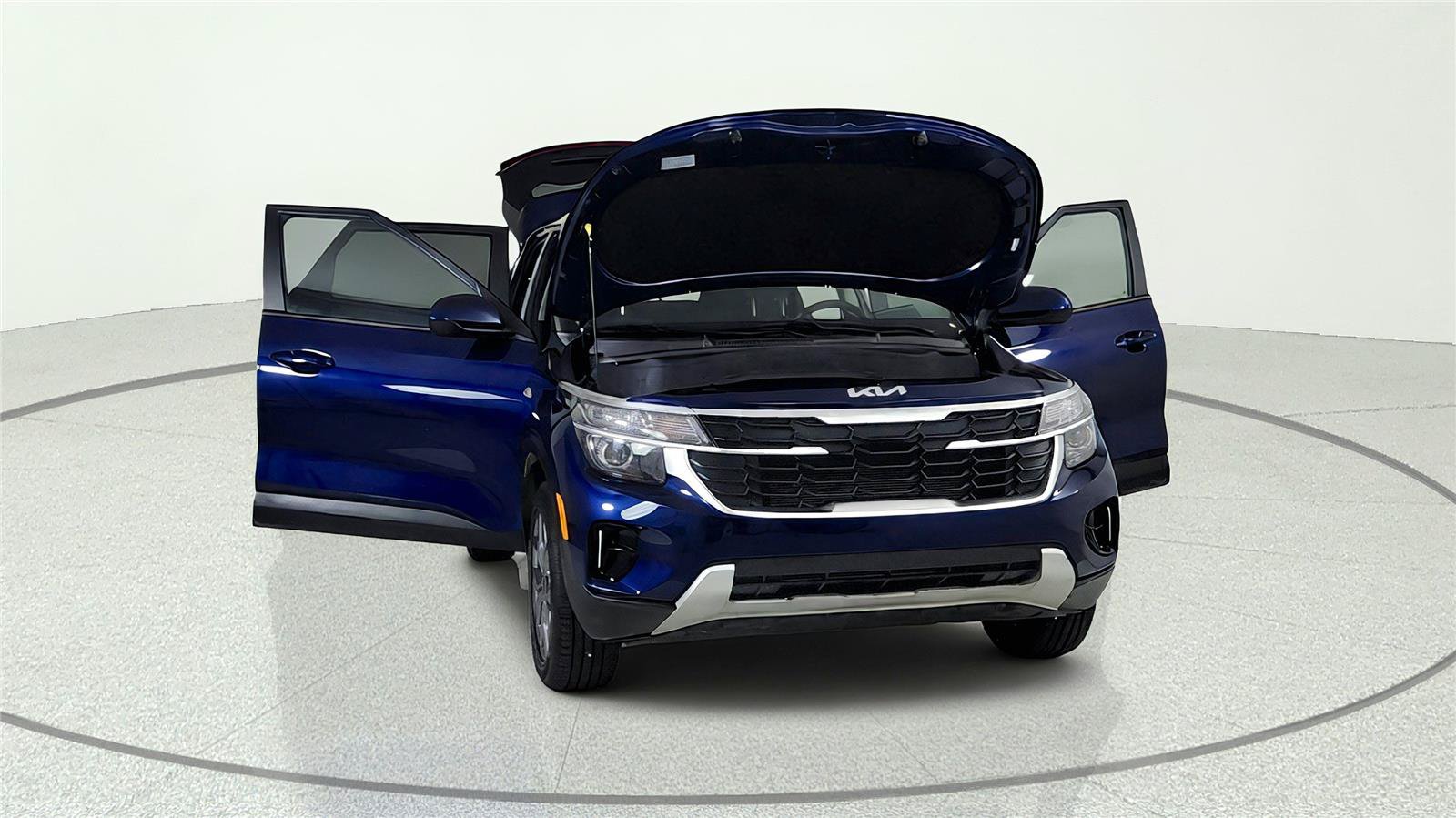 Used 2025 Kia Seltos LX AWD/4WD image 9