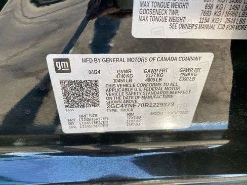 Used 2024 Chevrolet Silverado 2500 LT image 16