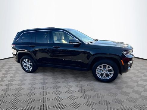 New 2024 Jeep Grand Cherokee Limited AWD/4WD image 4