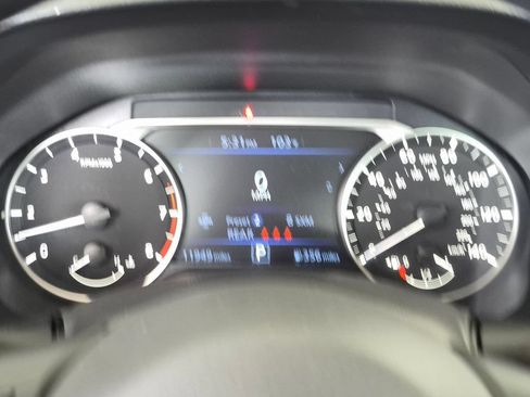 Used 2025 Nissan Altima 2.5 SV FWD image 13
