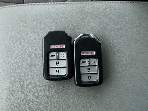 Used 2022 Honda CR-V EX-L image 28