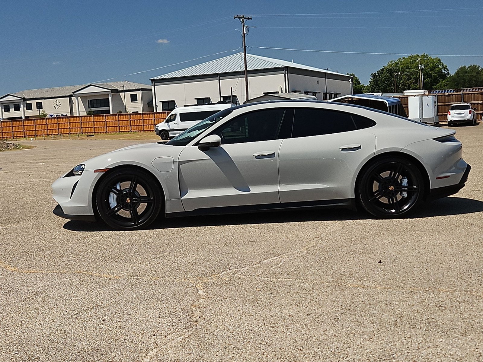 Used 2022 Porsche Taycan 4S AWD/4WD image 8