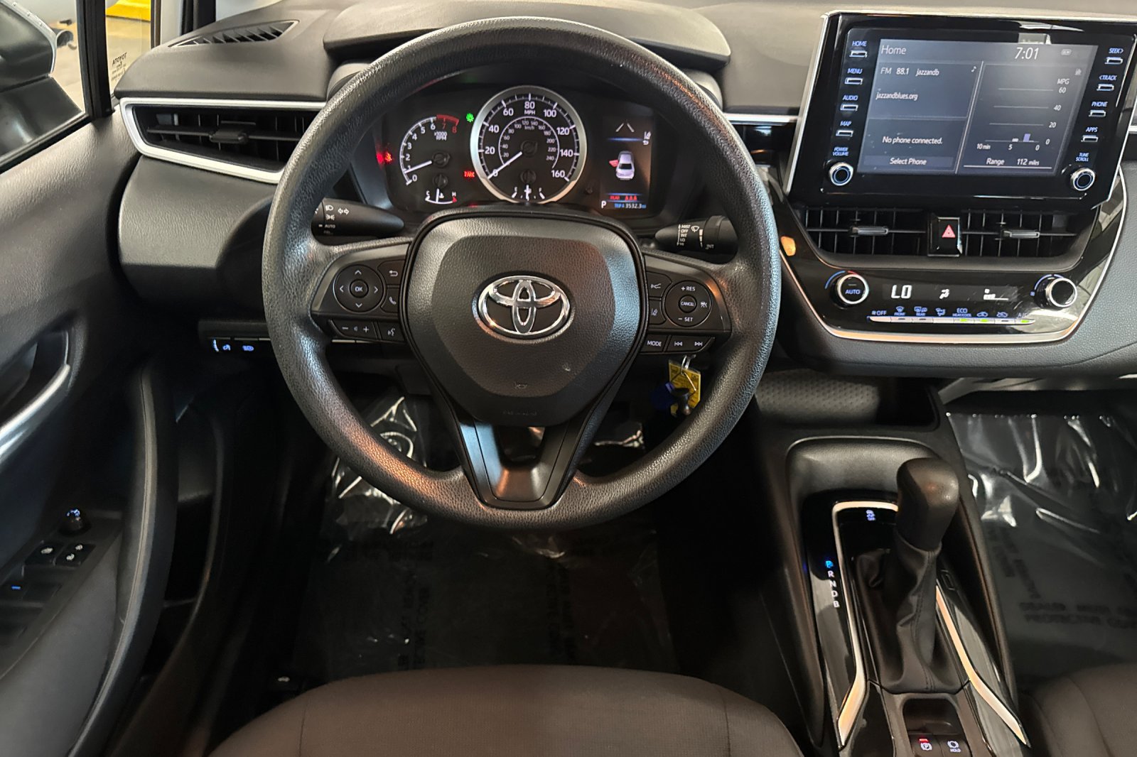 Used 2020 Toyota Corolla LE w/ Carpet Mat Package (TMS) FWD image 15