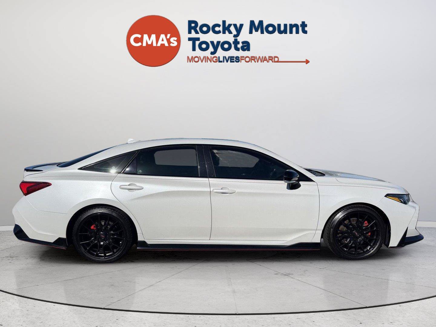 Used 2020 Toyota Avalon TRD FWD image 4