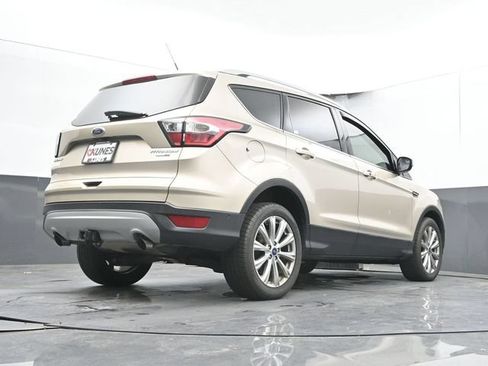Used 2018 Ford Escape Titanium AWD/4WD image 20