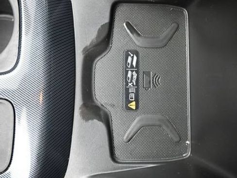 Used 2021 Chevrolet Colorado Z71 AWD/4WD image 20