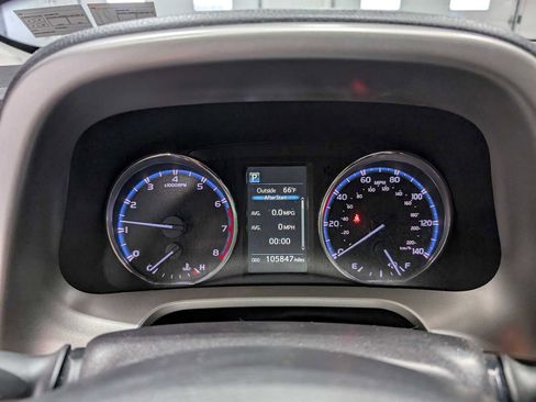 Used 2016 Toyota RAV4 XLE image 24