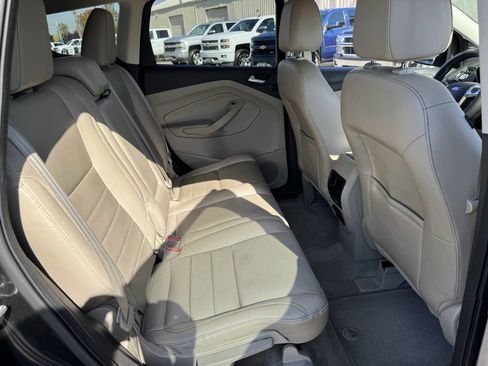Used 2014 Ford Escape Titanium w/ Equipment Group 401A FWD image 19