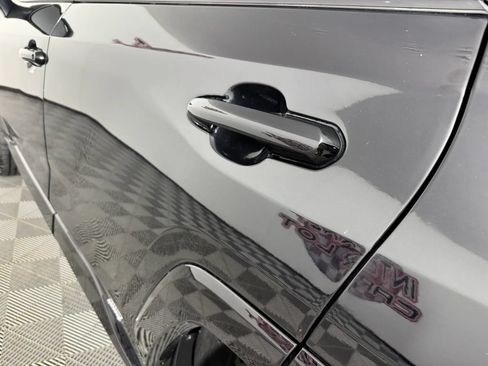 Used 2022 Toyota RAV4 SE AWD/4WD image 24