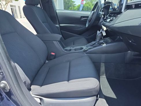 Used 2023 Toyota Corolla LE FWD image 29