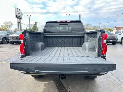 Certified 2023 Chevrolet Silverado 1500 ZR2 w/ Technology Package AWD/4WD image 10