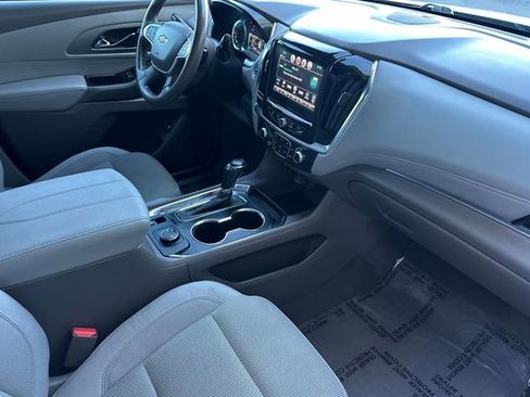 Used 2019 Chevrolet Traverse LT image 23
