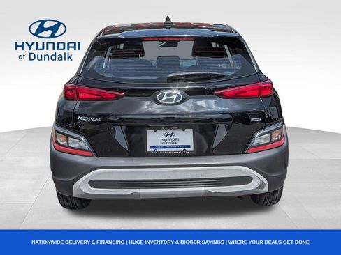 Used 2022 Hyundai Kona SE image 7