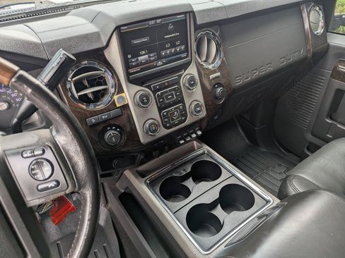 Used 2014 Ford F250 Platinum w/ FX4 Off-Road Package AWD/4WD image 52