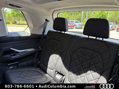 Used 2023 BMW X7 xDrive40i AWD/4WD image 26