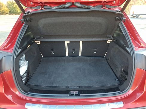 Certified 2021 Mercedes-Benz GLA 250 4MATIC image 29