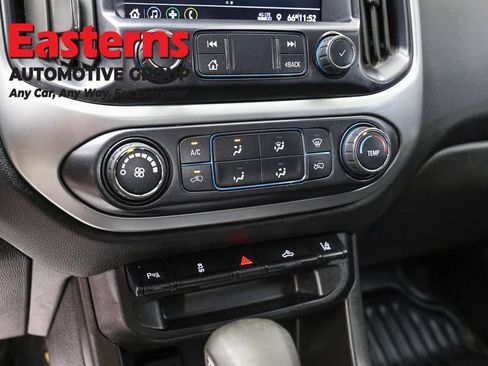 Used 2022 Chevrolet Colorado LT w/ Fleet Safety Package RWD image 20