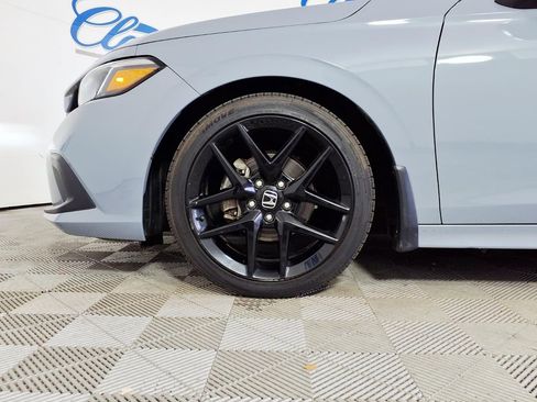 Used 2023 Honda Civic Sport image 7