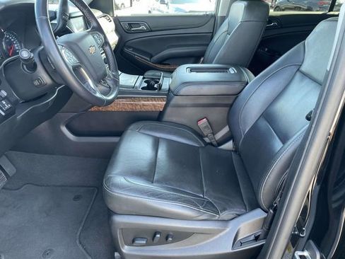 Used 2020 Chevrolet Suburban Premier w/ Max Trailering Package image 11