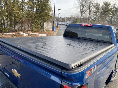 Used 2018 Chevrolet Silverado 1500 LT w/ All Star Edition image 14