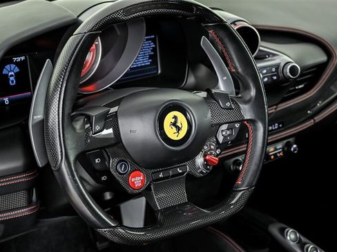 Used 2022 Ferrari F8 Tributo RWD image 24