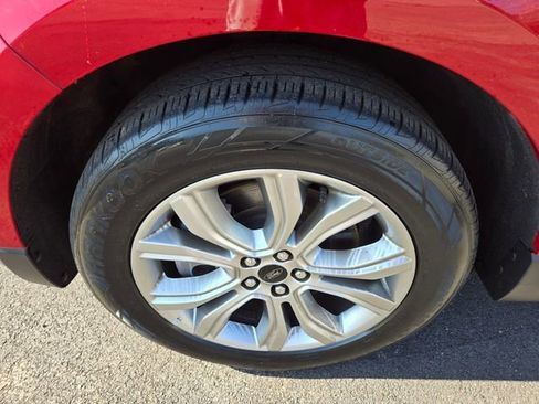 Used 2024 Ford Edge Titanium image 20