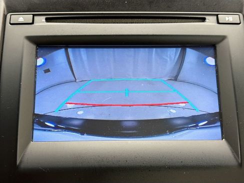 Used 2015 Toyota Camry LE FWD image 14