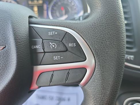 Used 2015 Chrysler 200 Limited image 18