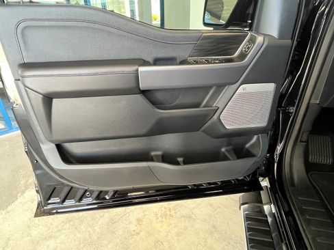Certified 2025 Ford F150 Lariat w/ Equipment Group 502A High AWD/4WD image 9