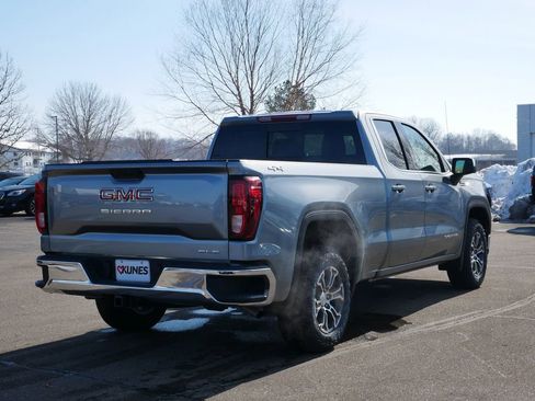 New 2026 GMC Sierra 1500 SLE w/ Preferred Package image 4
