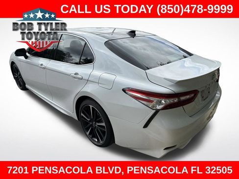 Used 2020 Toyota Camry XSE FWD image 1