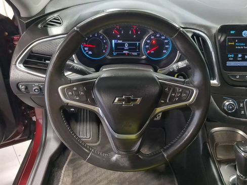 Used 2016 Chevrolet Malibu LT FWD image 28