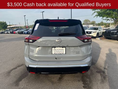 New 2026 Nissan Rogue Platinum w/ Platinum Premium Package AWD/4WD image 8
