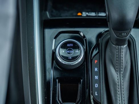 Used 2026 Chevrolet Colorado Trail Boss image 27