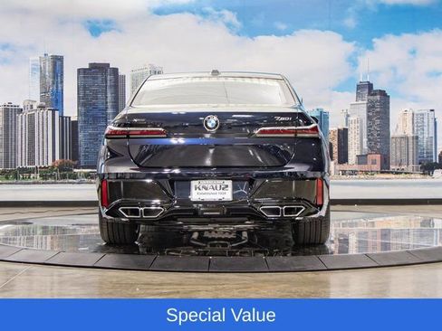 Used 2025 BMW 760i xDrive w/ Premium Package AWD/4WD image 11