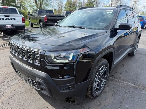 New 2026 Jeep Cherokee Laredo AWD/4WD image 7