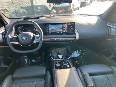 Used 2025 BMW X3 xDrive30i image 36